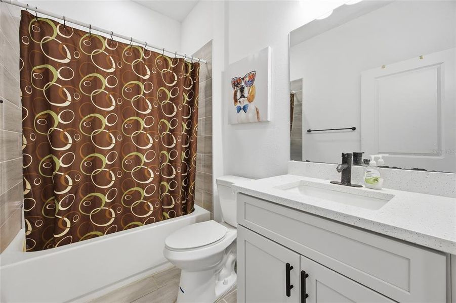 Furnished interior view inside a new home in , Ocala (Image 24).