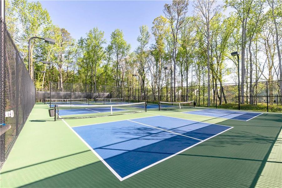 Community amenities in The Beacon at Old Peachtree Single Family Homes, Lawrenceville (Image 21).