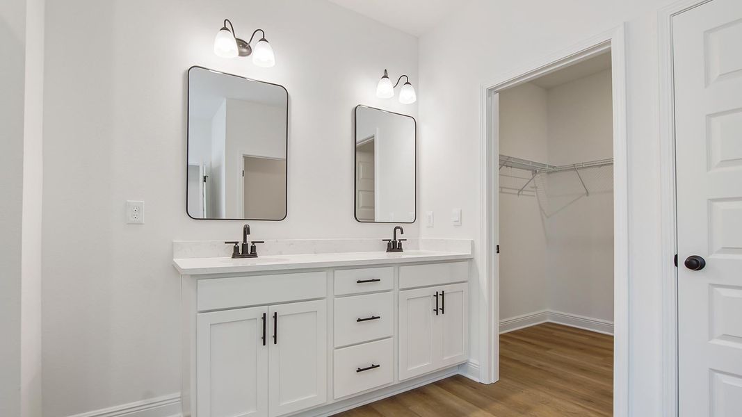 Furnished interior view inside a new home in Owl's Head Farms, Freeport (Image 7).