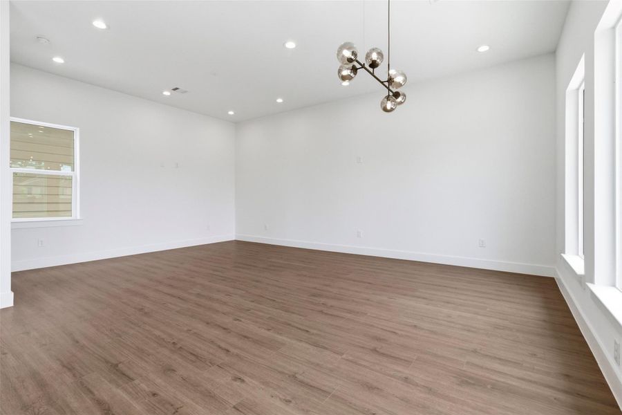 Huge living area perfect for entertaining