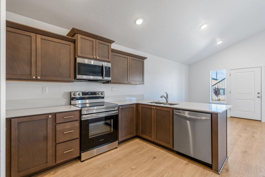 Furnished interior view inside a new home in Feather Ridge, Redmond (Image 5).