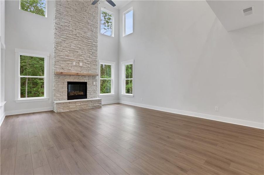 Spacious, unfurnished interior of a new home in Arbor West, Dawsonville (Image 51).