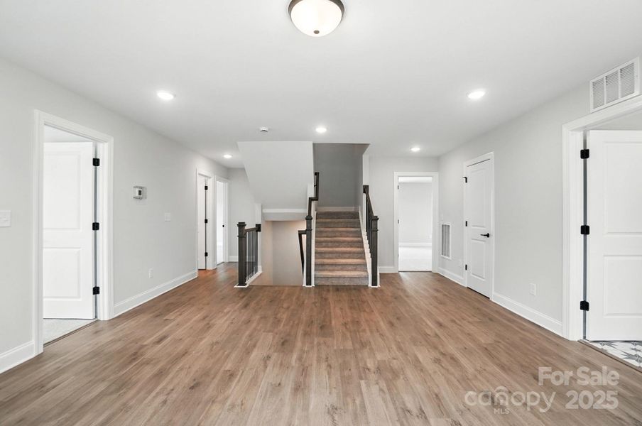 Spacious, unfurnished interior of a new home in Summerlin, Mooresville (Image 34).