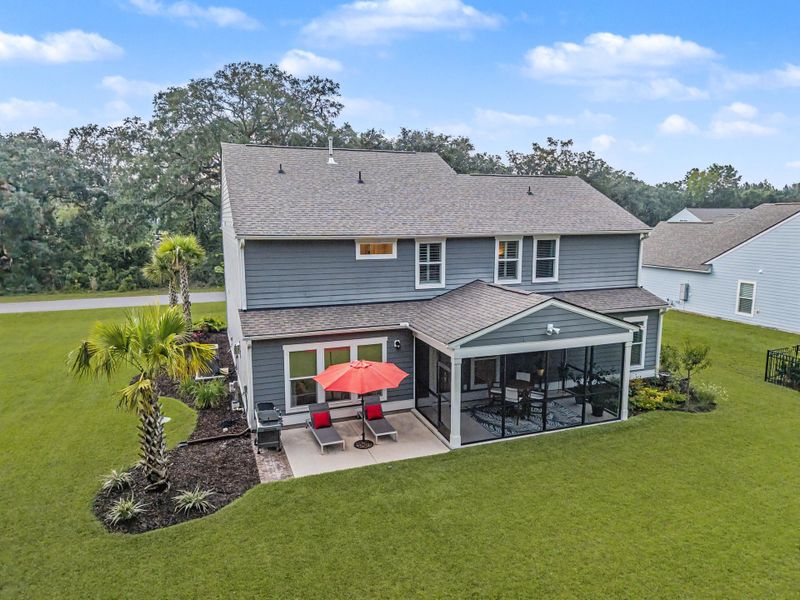 Exterior details and patio area of a home in Sea Island Preserve, Johns Island (Image 29).