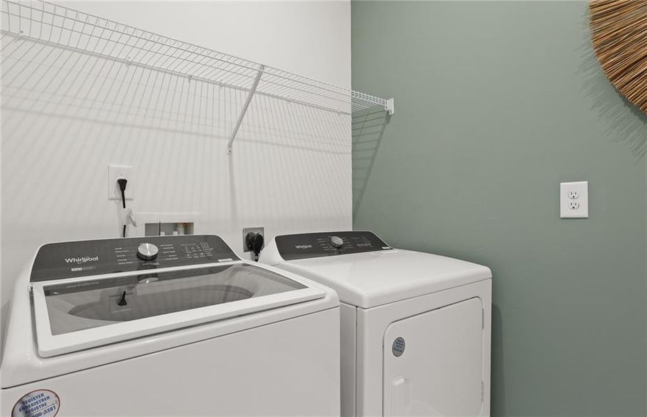 Close-up of interior finishes inside a home in Sun City Peachtree, Griffin (Image 12).