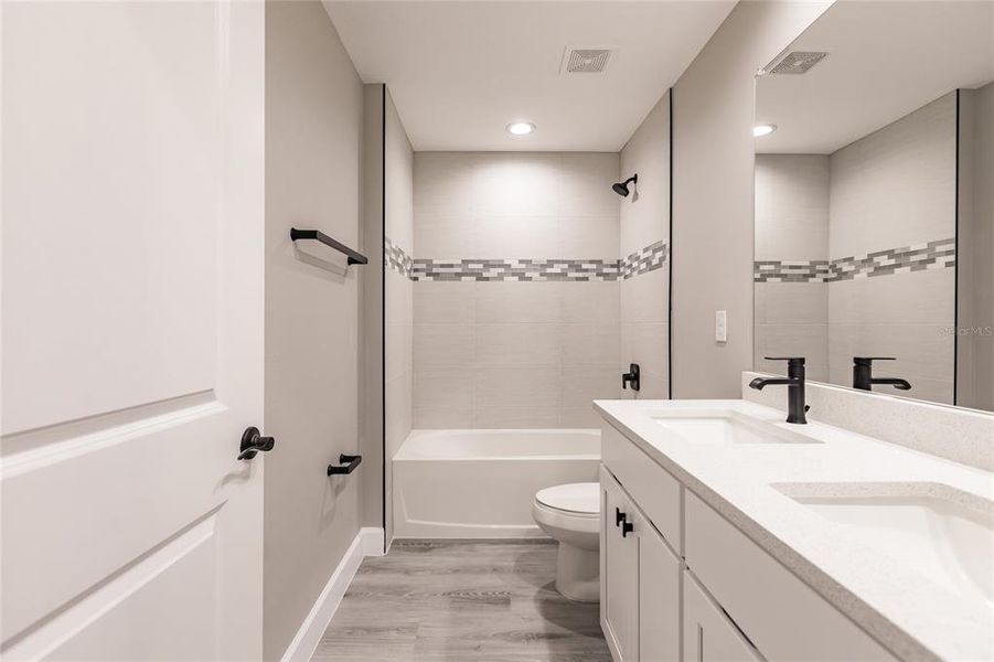 Furnished interior view inside a new home in , Cape Coral (Image 25).