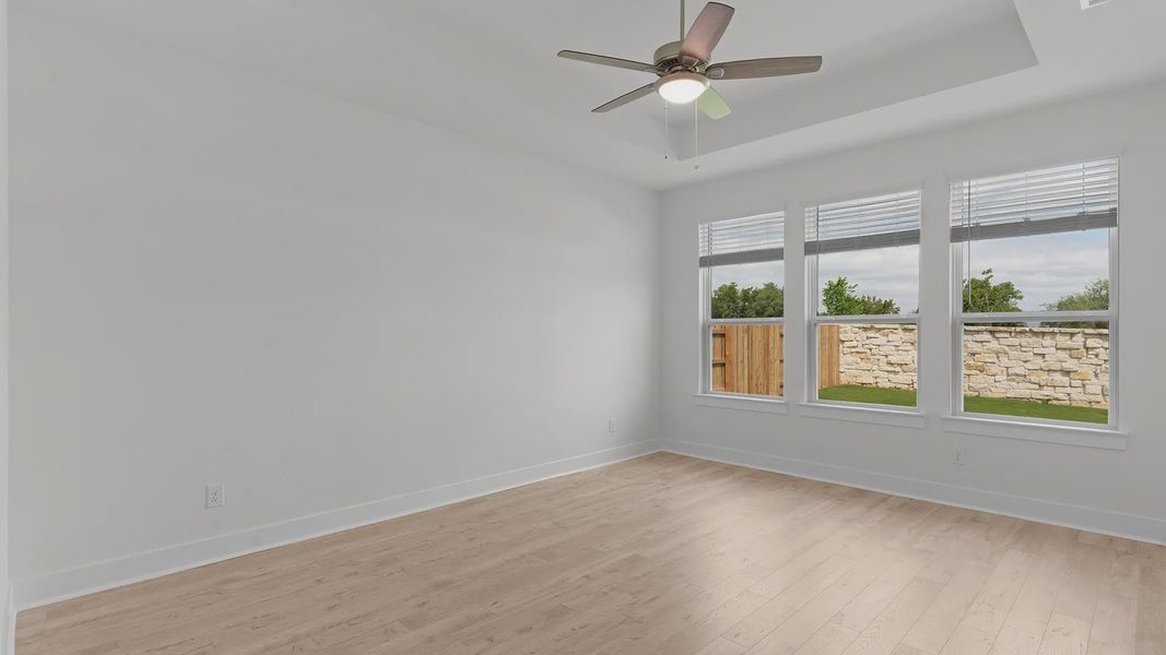 Representative unfurnished interior of a home built from the Mariah by Chesmar Homes in Crescent Bluff, Georgetown (Image 18).