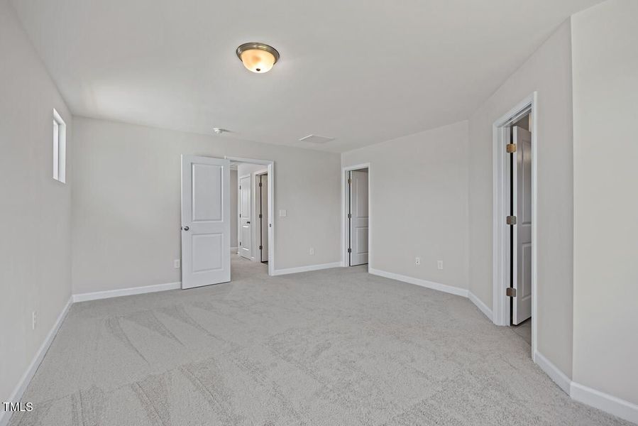 Spacious, unfurnished interior of a new home in Springvale, Fuquay Varina (Image 15).