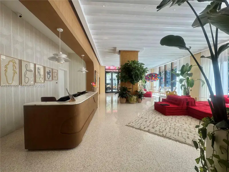Community amenities in , Miami (Image 32).