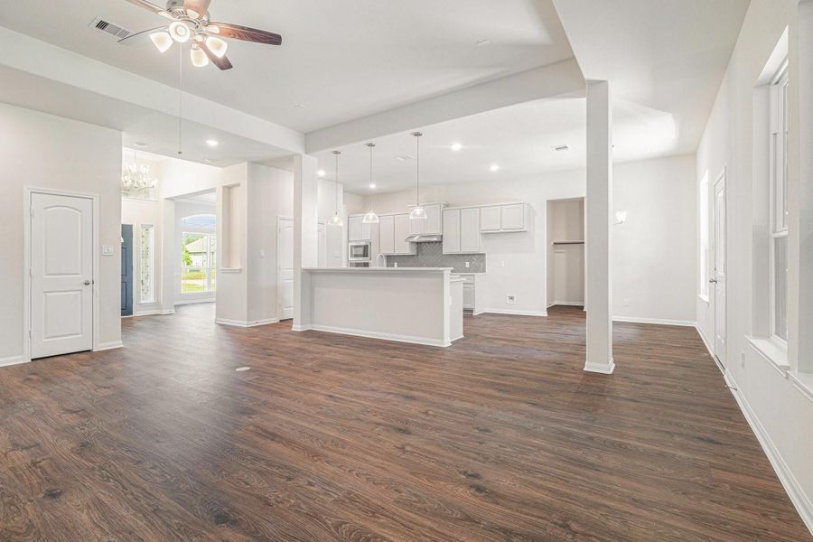 Image 23 of a home in Deer Pines.