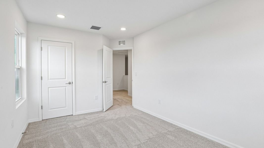 Furnished interior view inside a new home in Twin Oaks, Zephyrhills (Image 40).