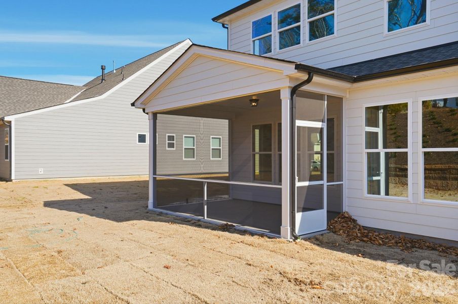 Screened in porch