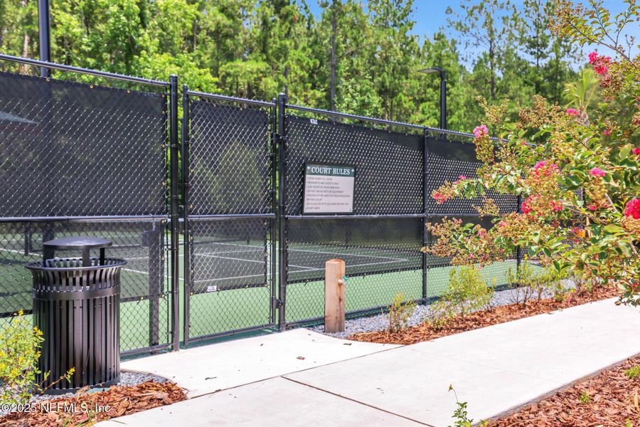 Image 32 of a home in Jennings Farm.