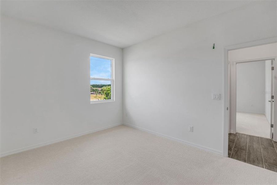 Spacious, unfurnished interior of a new home in Tuscan Hills, Dade City (Image 35).