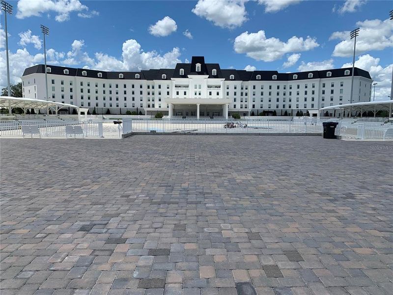 Condo located in Citrus Springs, FL showcasing its design and architecture (Image 5).
