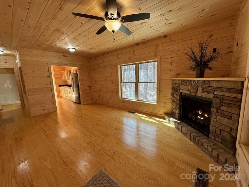 Spacious, unfurnished interior of a new home in , Rutherfordton (Image 17).