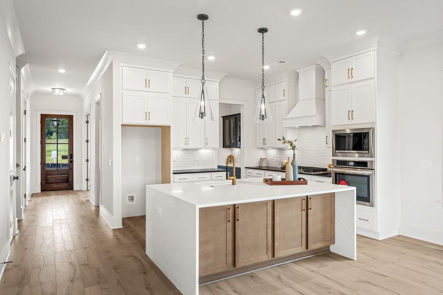 New Home in Thompson's Station, TN.  - Slide 11