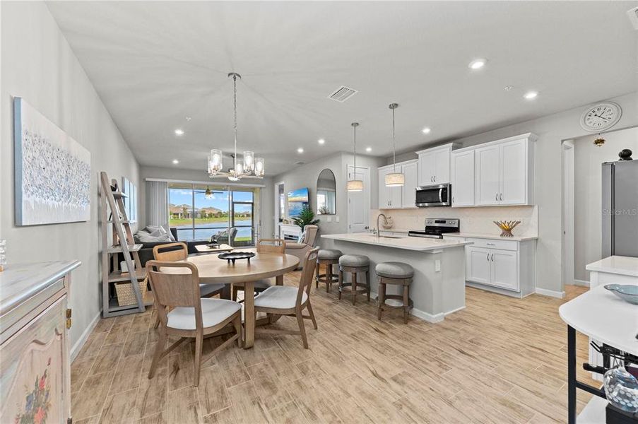 Furnished interior view inside a new home in , Venice (Image 11).