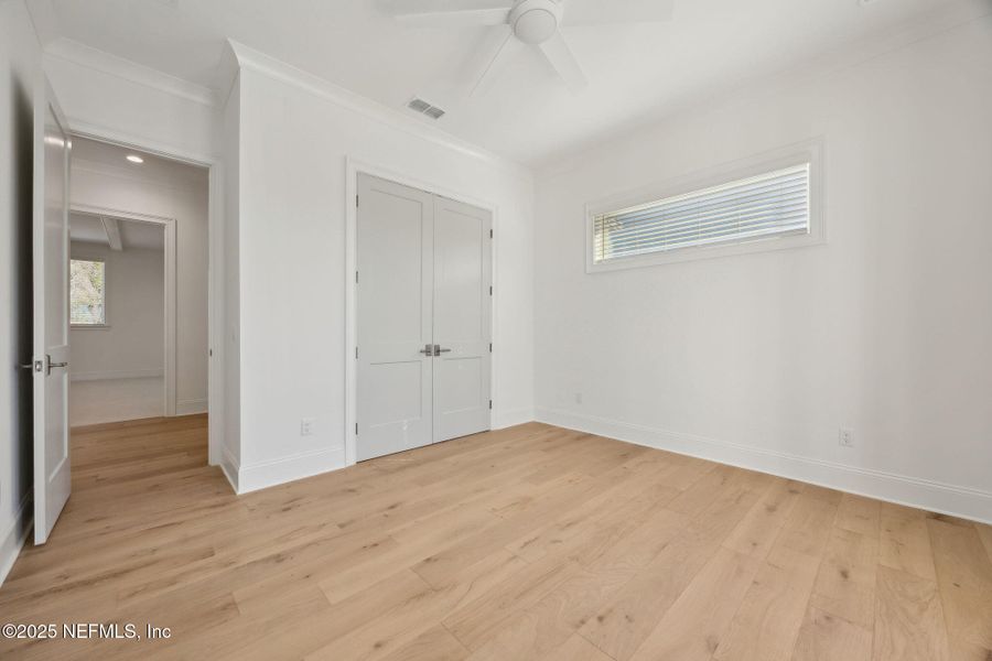 Spacious, unfurnished interior of a new home in , Jacksonville (Image 40).