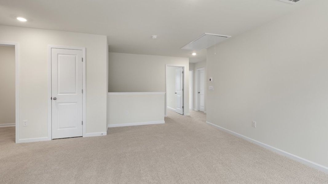 Spacious, unfurnished interior of a new home in Bryson Park, Lexington (Image 18). Spacious, unfurnished interior of a new home in Bryson Park, Lexington (Image 18).