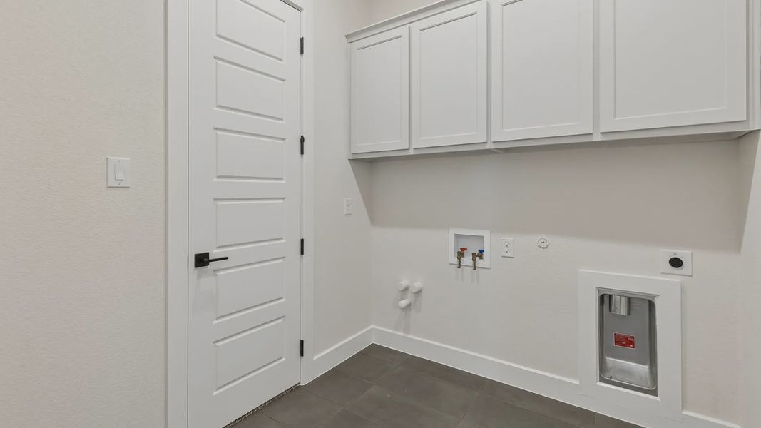 Image 30 representing the Winslow by Chesmar Homes in Lakes of Cane Island, Katy, TX. Image 30 representing the Winslow by Chesmar Homes in Lakes of Cane Island, Katy, TX.