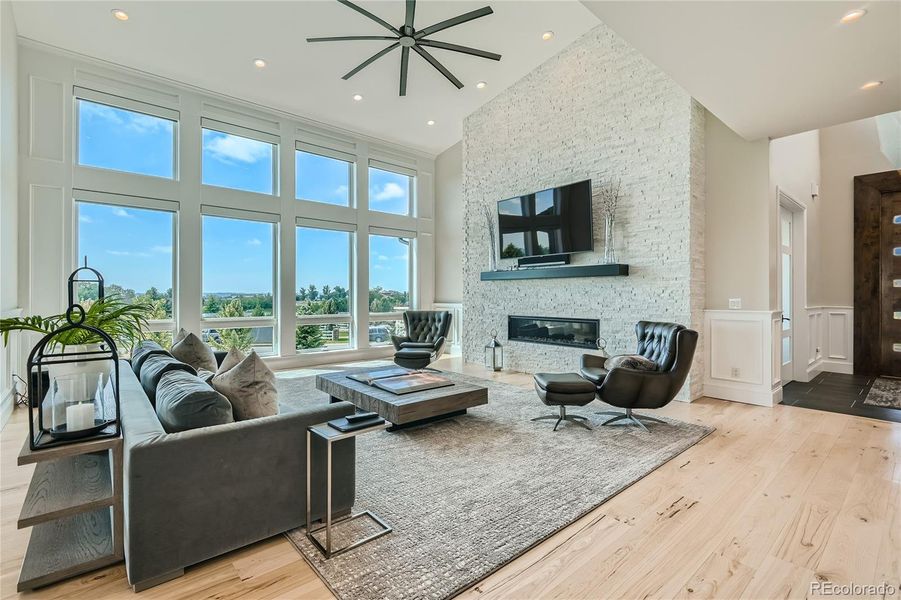 Photo Showcasing Example of Builder's Craftsmanship