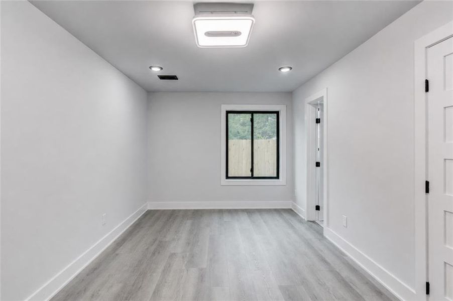 Spacious, unfurnished interior of a new home in , Atlanta (Image 79). Spacious, unfurnished interior of a new home in , Atlanta (Image 79).