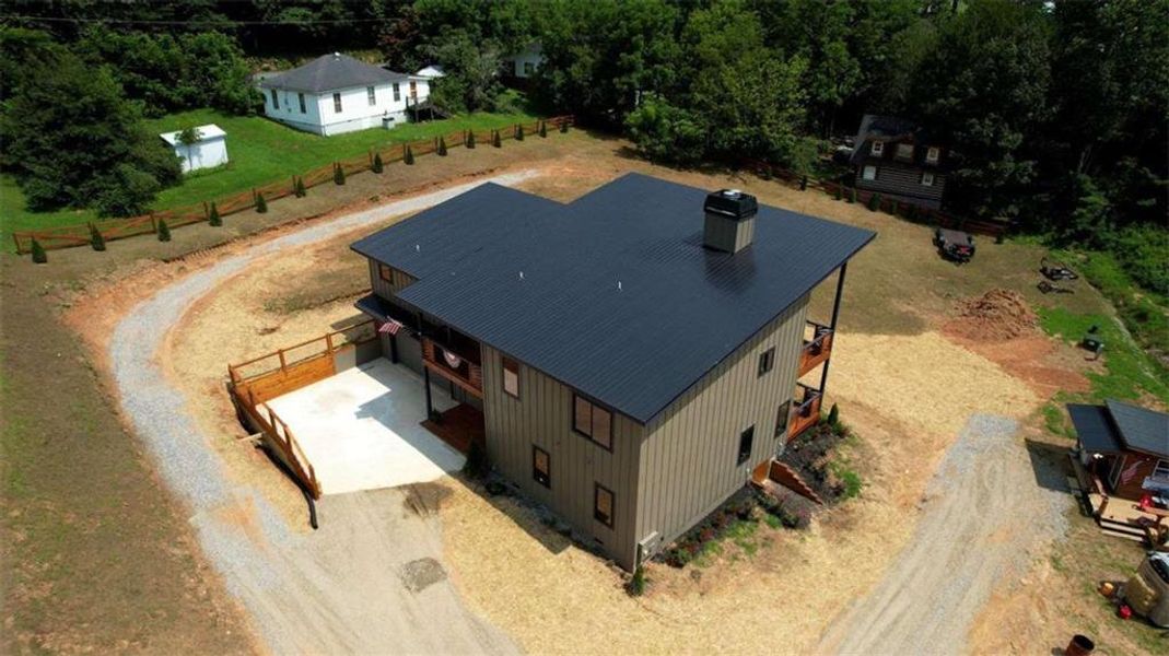 Image 84 of a home in .