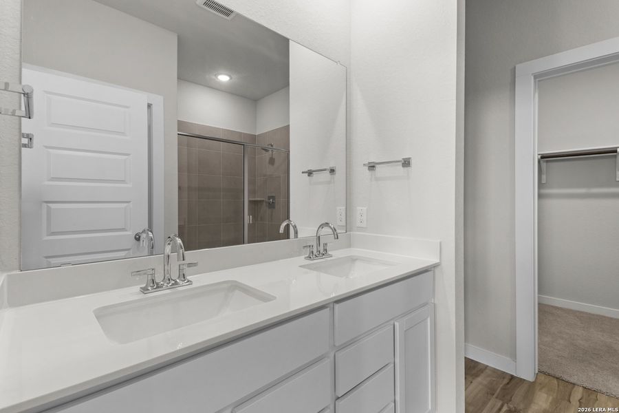 Furnished interior view inside a new home in Mesa Vista, San Antonio (Image 6).