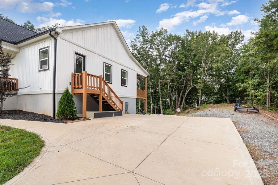Front exterior of a new home in , Stony Point, NC, highlighting curb appeal (Image 19).