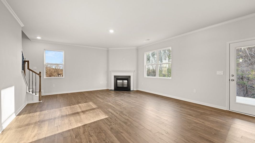 Spacious, unfurnished interior of a new home in Liberty Crossing, Braselton (Image 16).