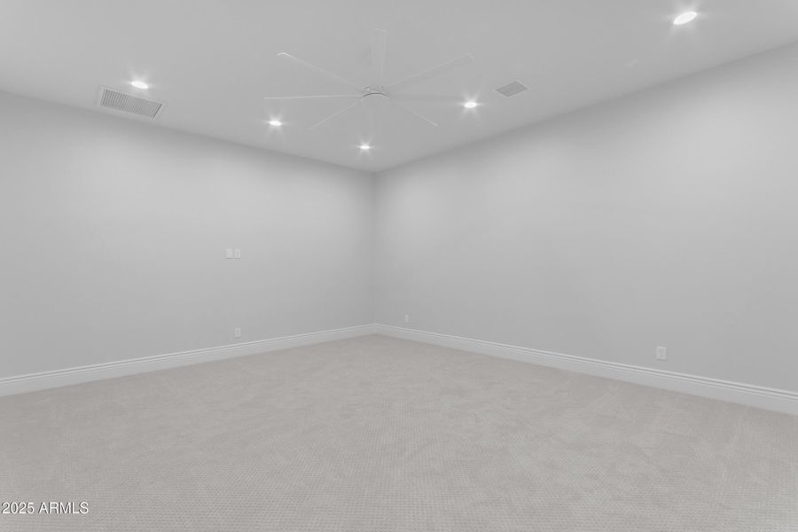 80_0220_a4m_cloud creek