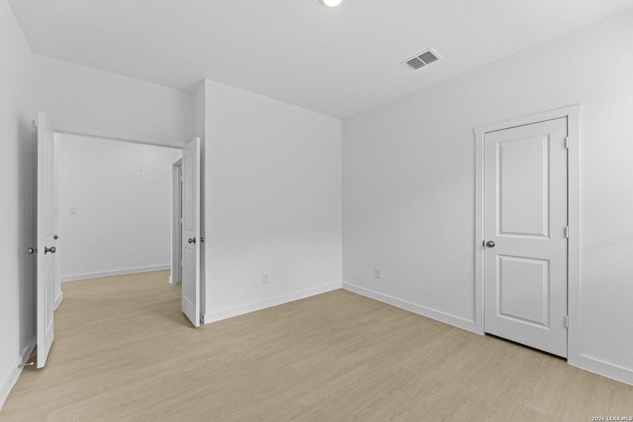 Spacious, unfurnished interior of a new home in Hightop Ridge, Converse (Image 23).