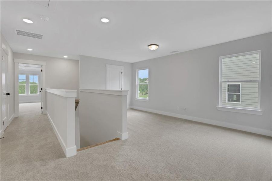 Spacious, unfurnished interior of a new home in Villas at Dawsonville, Dawsonville (Image 40). Spacious, unfurnished interior of a new home in Villas at Dawsonville, Dawsonville (Image 40).