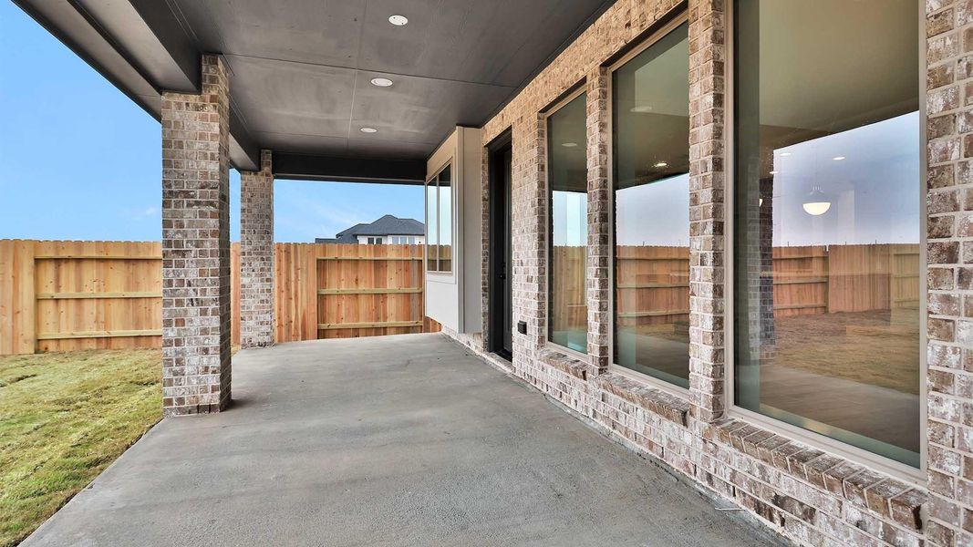 Exterior details and patio area of a home in StoneCreek Estates, Richmond (Image 4).