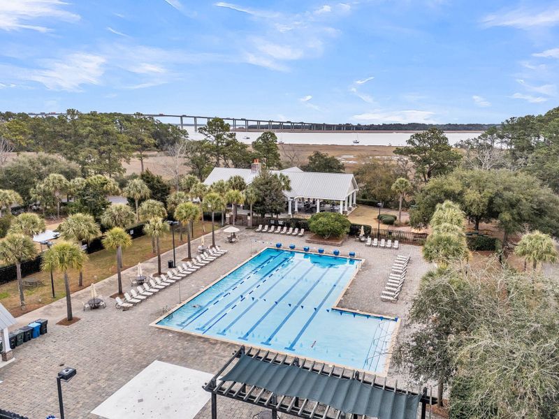 Community amenities in Daniel Island Park, Charleston (Image 78).