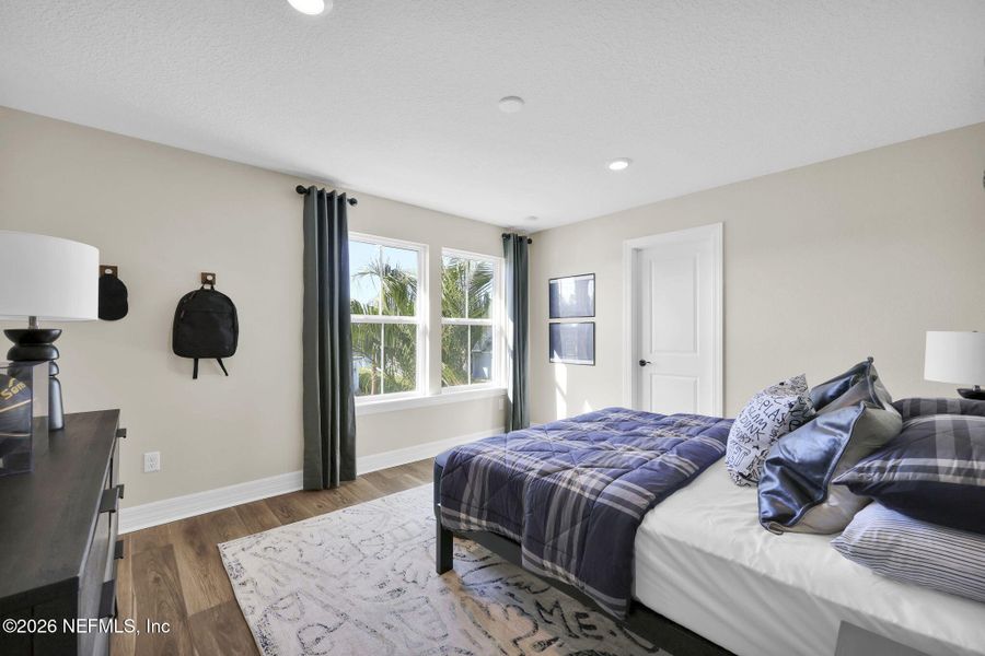 Furnished interior view inside a new home in Double Branch, Middleburg (Image 7).