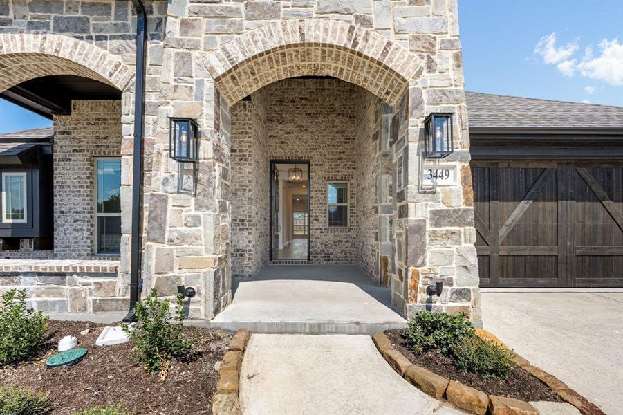 Exterior details and patio area of a home in Mockingbird Heights Classic 60, Midlothian (Image 17). Exterior details and patio area of a home in Mockingbird Heights Classic 60, Midlothian (Image 17).