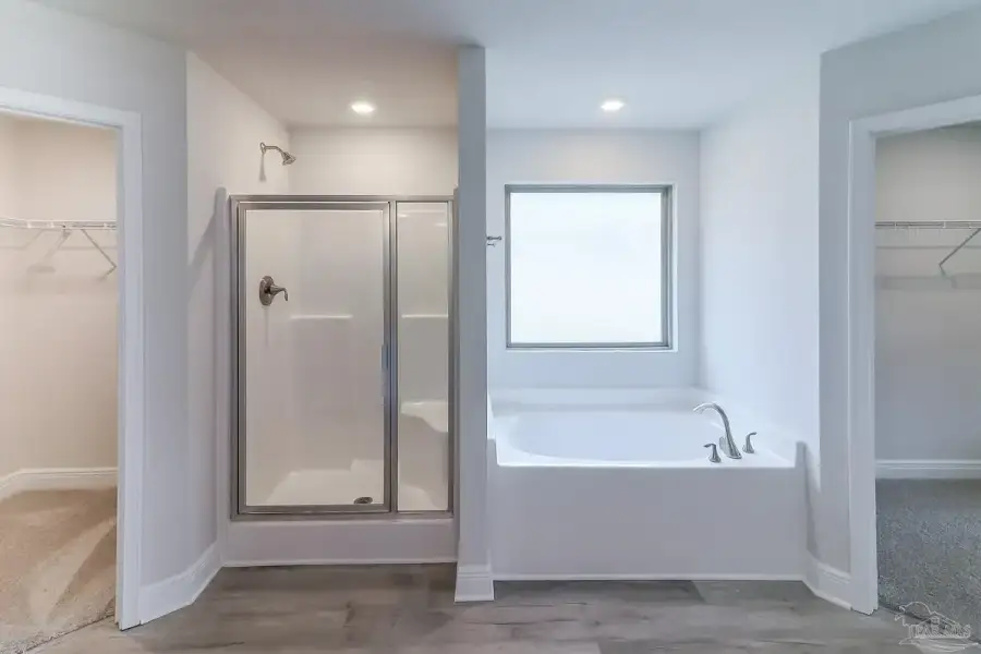 Furnished interior view inside a new home in Spring Hill, Spring Hill (Image 6).