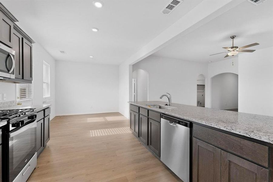 Furnished interior view inside a new home in Patriot Estates, Venus (Image 6).