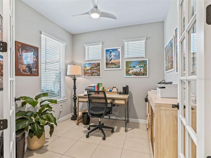 Furnished interior view inside a new home in Del Webb Stone Creek, Ocala (Image 8).