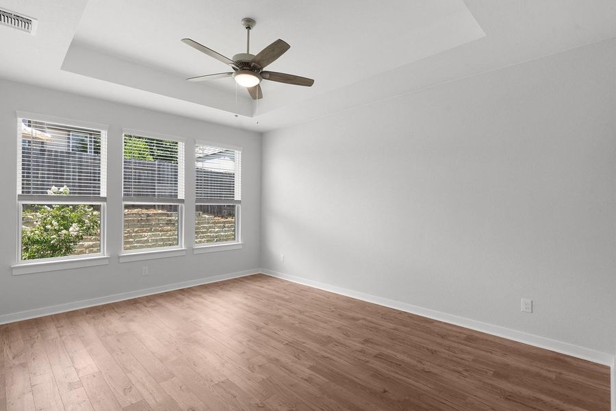 REPRESENTATIVE OF FLOOR PLAN ONLY