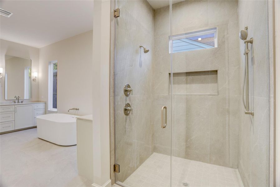 Furnished interior view inside a new home in , Houston (Image 15).