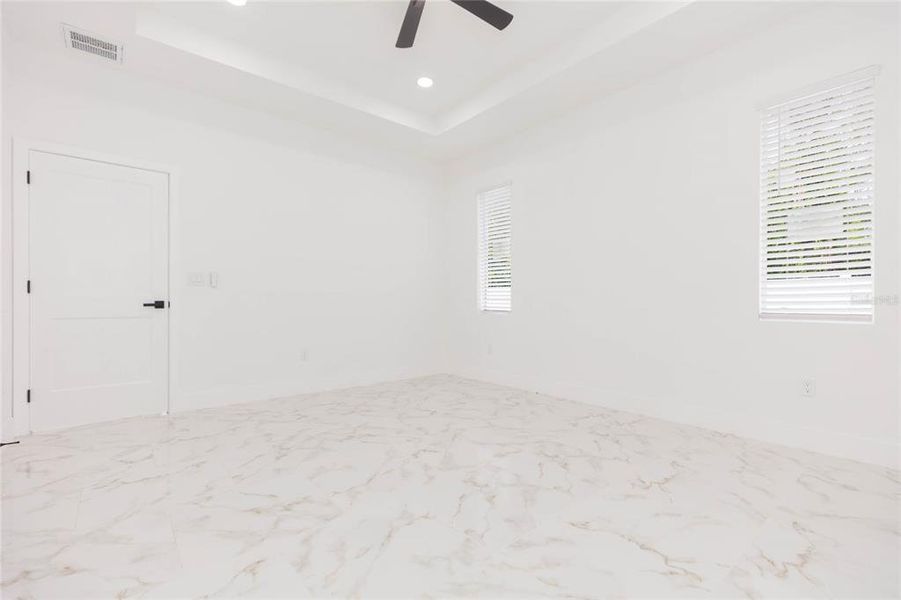 Spacious, unfurnished interior of a new home in , Tampa (Image 28). Spacious, unfurnished interior of a new home in , Tampa (Image 28).