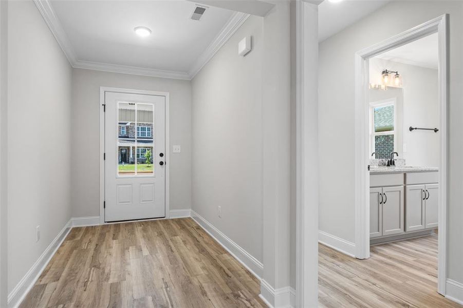 Spacious, unfurnished interior of a new home in Parks at Foster Crossing, Anna (Image 19). Spacious, unfurnished interior of a new home in Parks at Foster Crossing, Anna (Image 19).