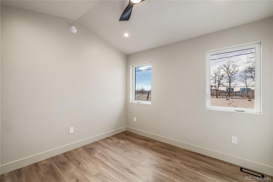 Spacious, unfurnished interior of a new home in , Denver (Image 20).
