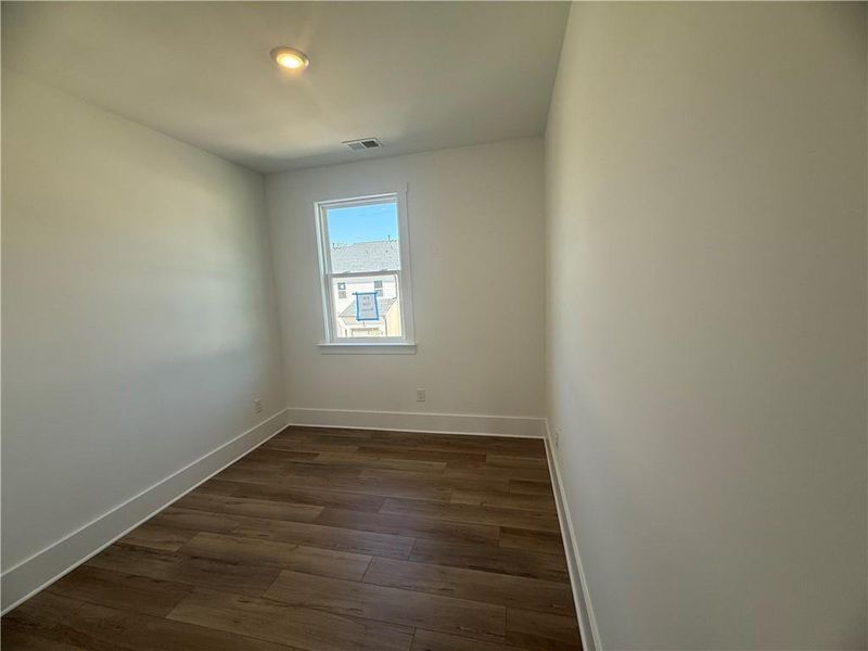 Spacious, unfurnished interior of a new home in Park Vue, Atlanta (Image 23). Spacious, unfurnished interior of a new home in Park Vue, Atlanta (Image 23).