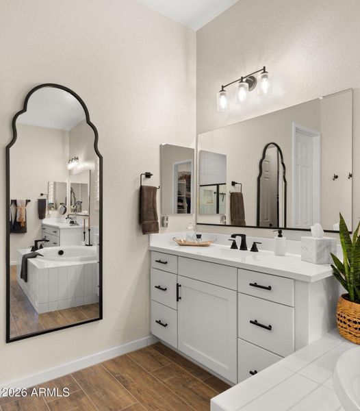 34-web-or-mls-Primary Bedroom7