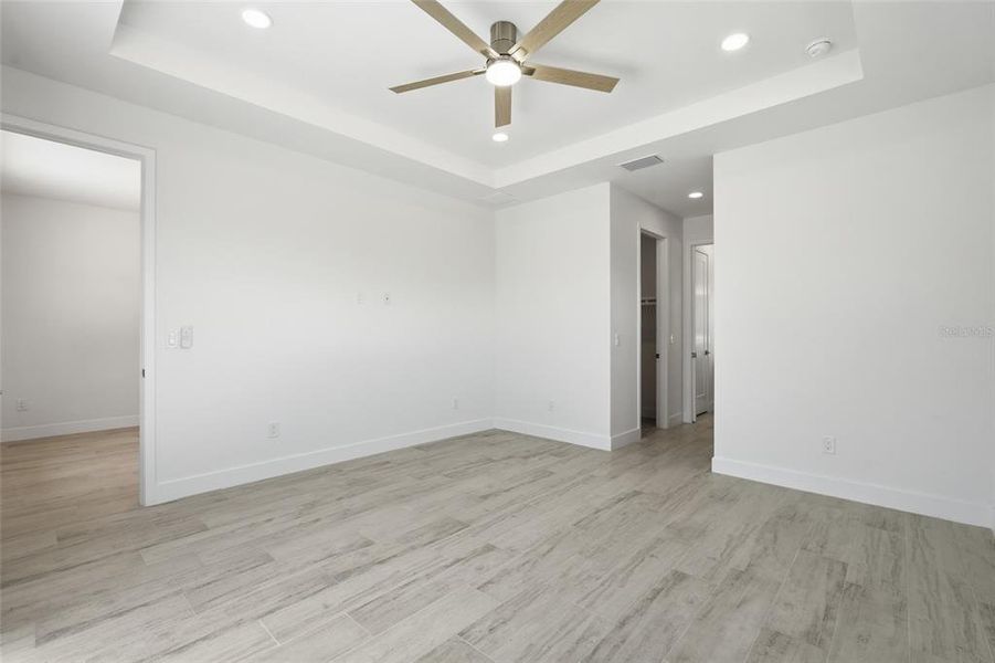 Spacious, unfurnished interior of a new home in , Port Charlotte (Image 36). Spacious, unfurnished interior of a new home in , Port Charlotte (Image 36).