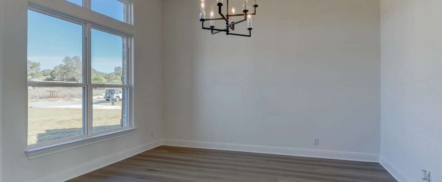 Representative unfurnished interior of a home built from the Kylie by Ashton Woods in Waldsanger, New Braunfels (Image 14).